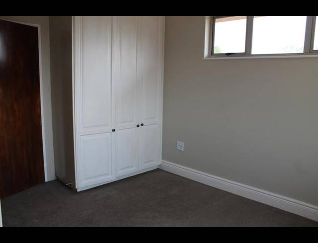 4 BEDROOM HOUSE FOR SALE IN KENSINGTON